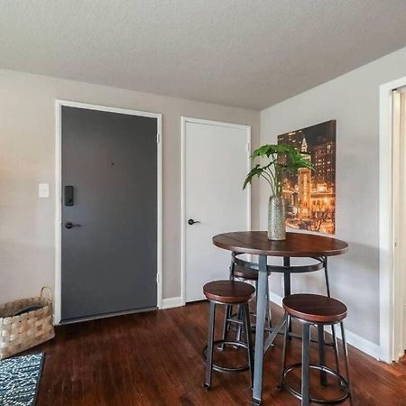 Holly First Floor 2 King Beds Villa Kansas City Ngoại thất bức ảnh
